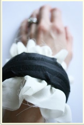 ruffle cuff