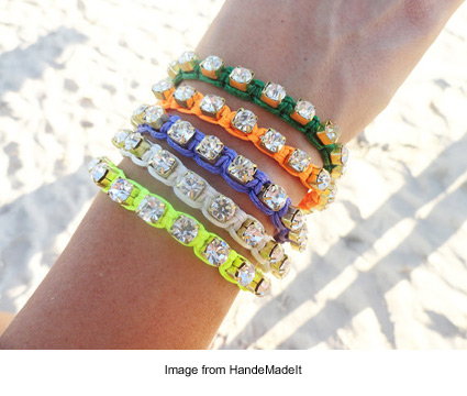 sparkling friendship bracelets from HandeMadeIt