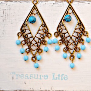  Dangle Earrings