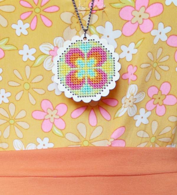 flowerpendant